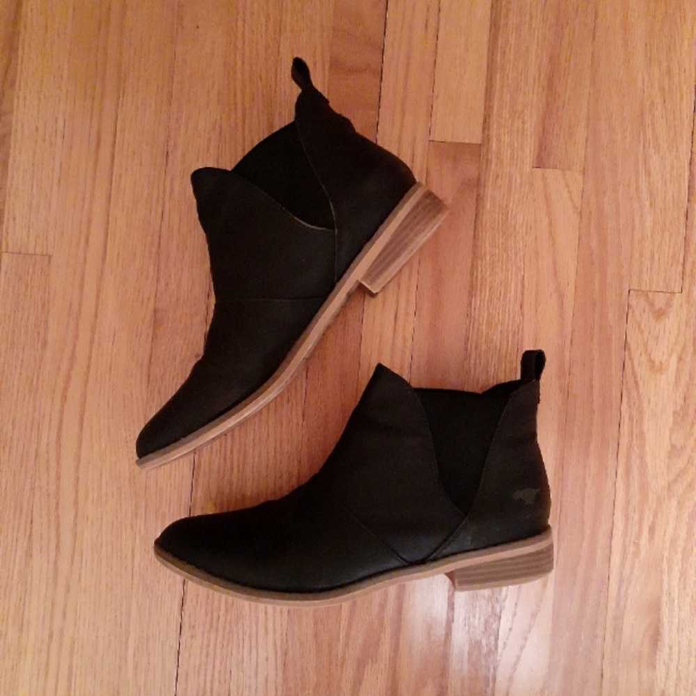 Black booties